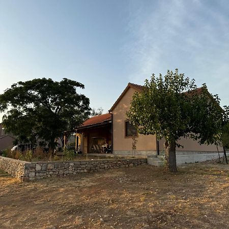 Вілла Relax And Unwind: Family-Friendly House Near Zadar In Zagrad Екстер'єр фото