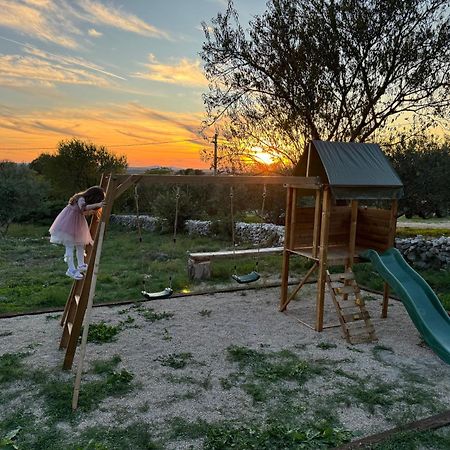 Вілла Relax And Unwind: Family-Friendly House Near Zadar In Zagrad Екстер'єр фото